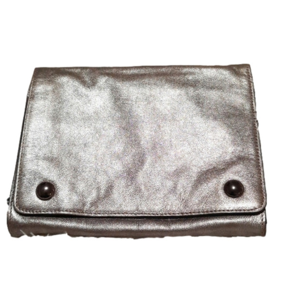 Kenneth Cole Clutch - Picture 1 of 9